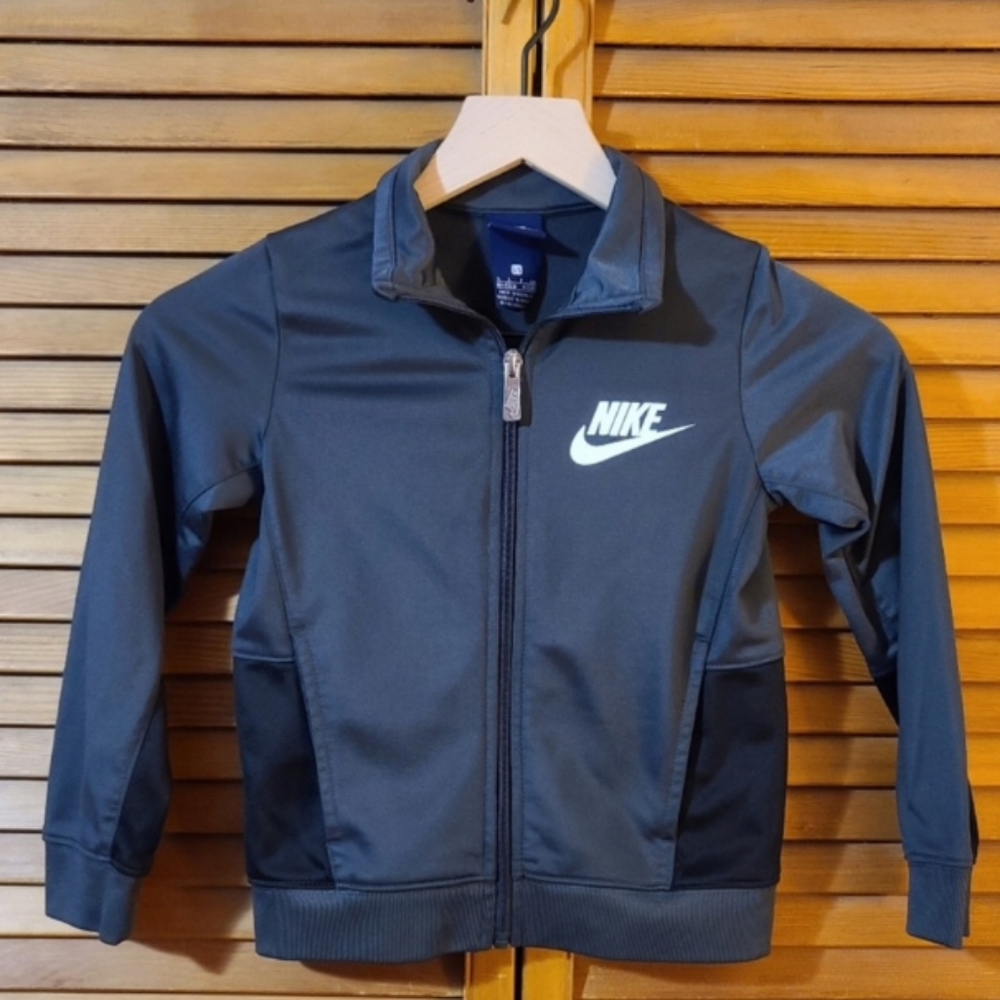 Nike zipup